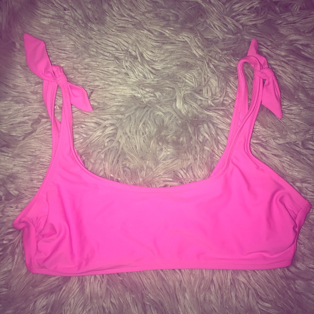 Hot pink bikini top with bow